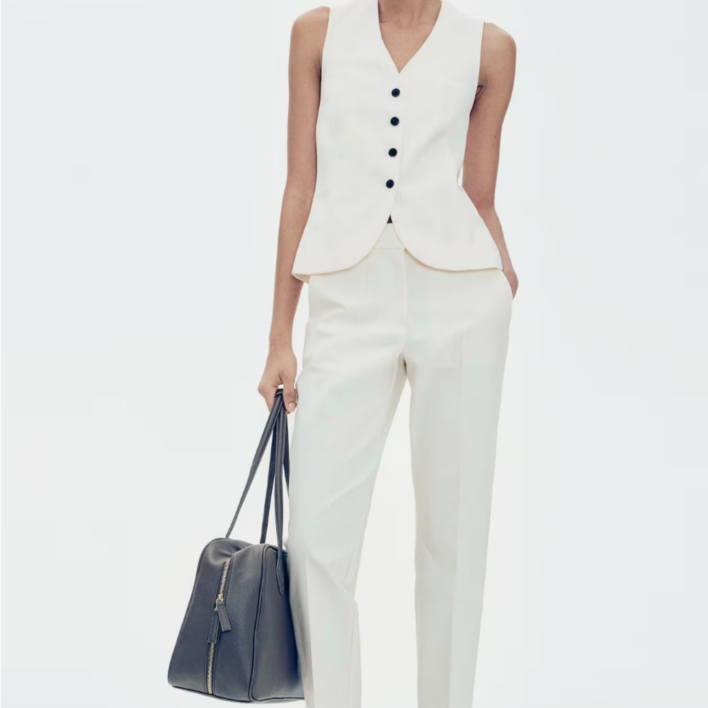 H&M Cream Tailored Cropped Pants